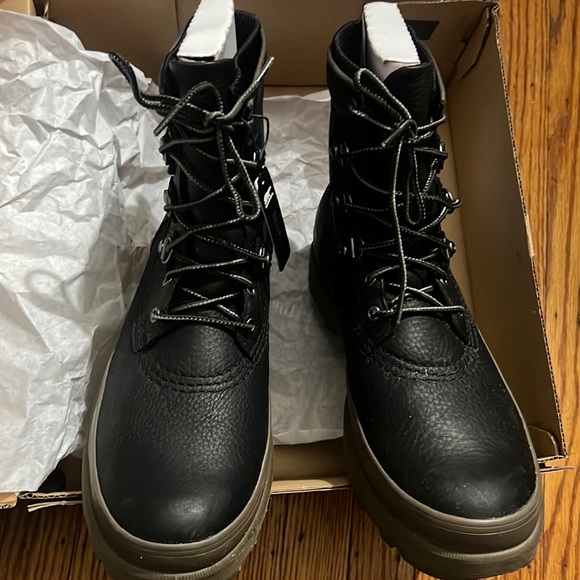 Sorel - Picture 5 of 5